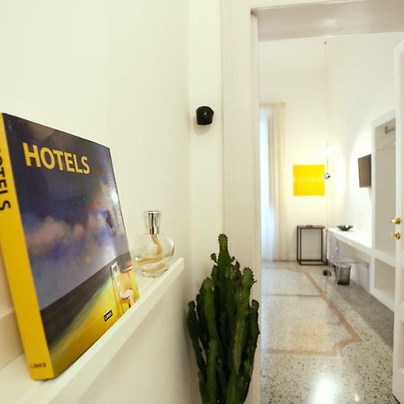 Re Ruggero Rooms เรจโจ ดี คาลาเบีย ภายนอก รูปภาพ